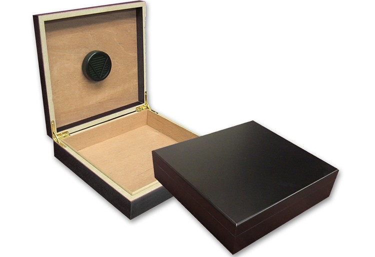 Two portable humidors in black finish one is closed the other one is open showing the humidifier